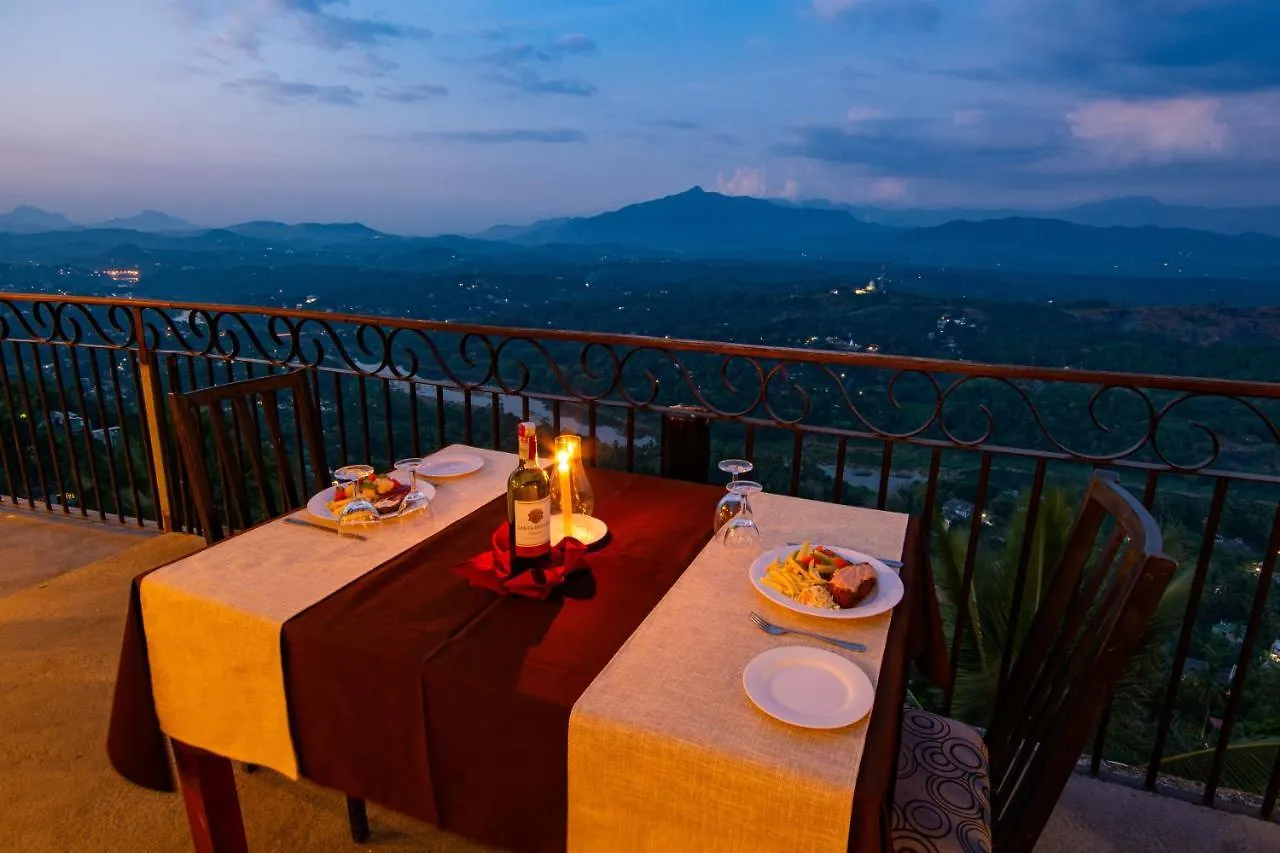 Hotell Ceyloni Panorama Resort Kandy
