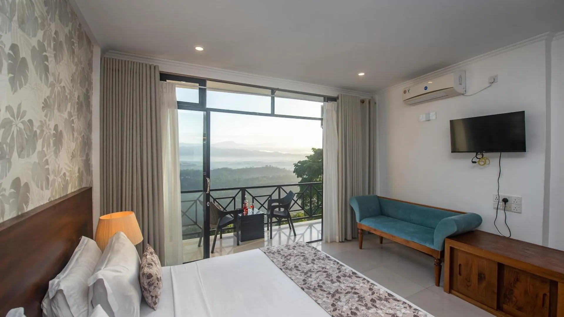 Ceyloni Panorama Resort Kandy